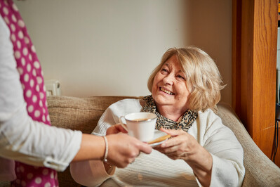 caring for an elderly patient, dementia