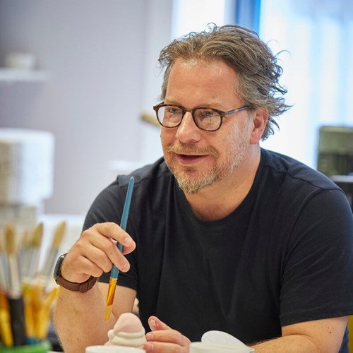 A picture of an Art Therapist